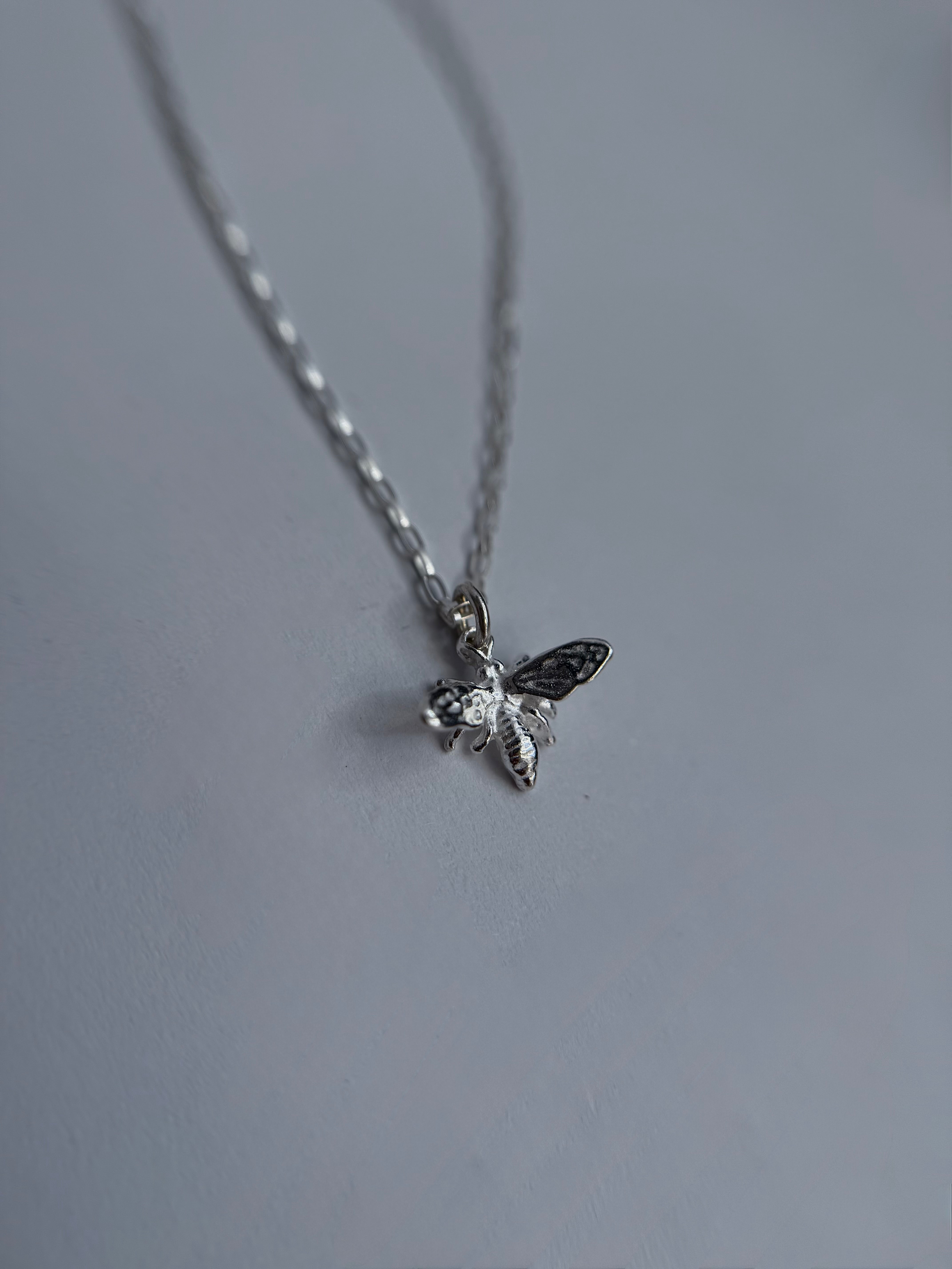 GOSSAMER NECKLACE