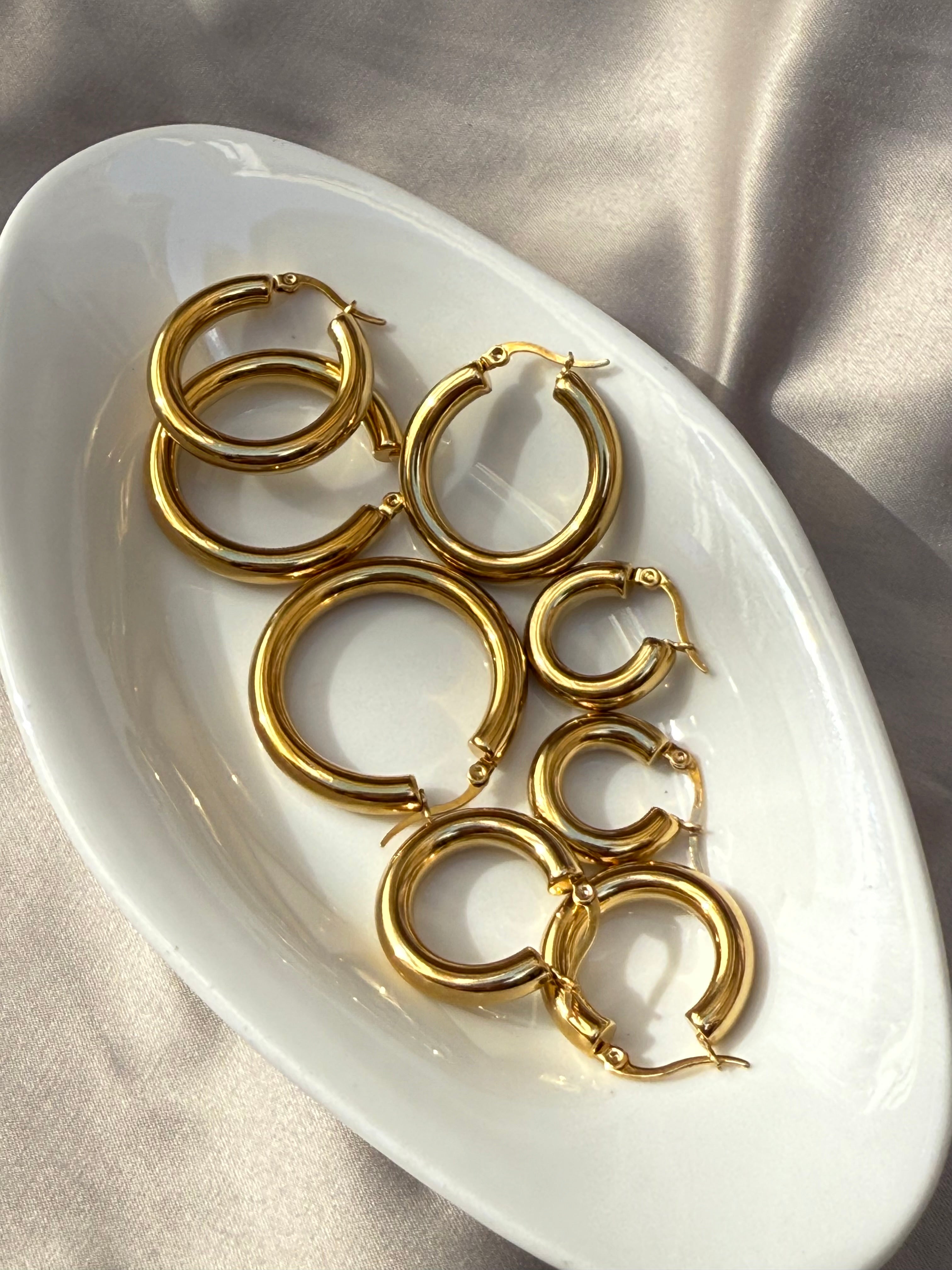 GOLD HOOP S\M\L\XL