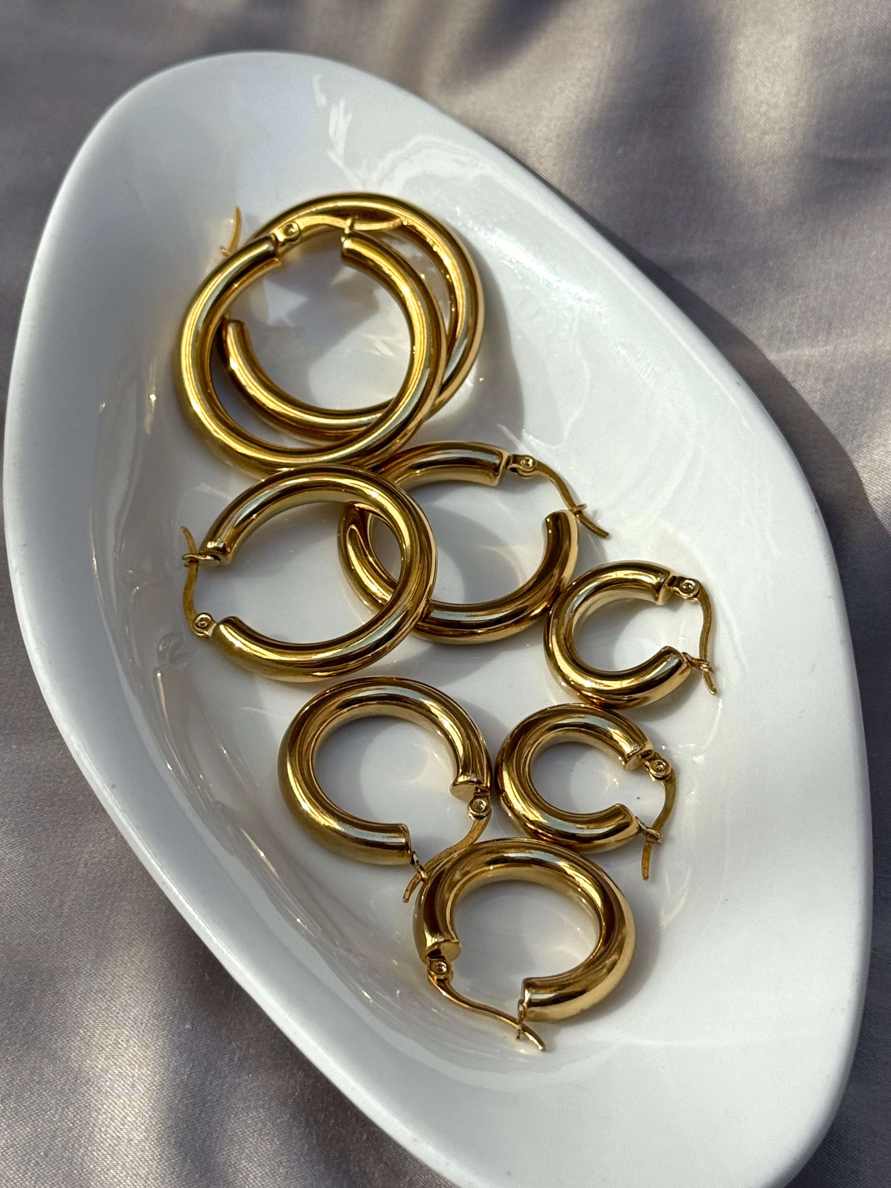 GOLD HOOP S\M\L\XL
